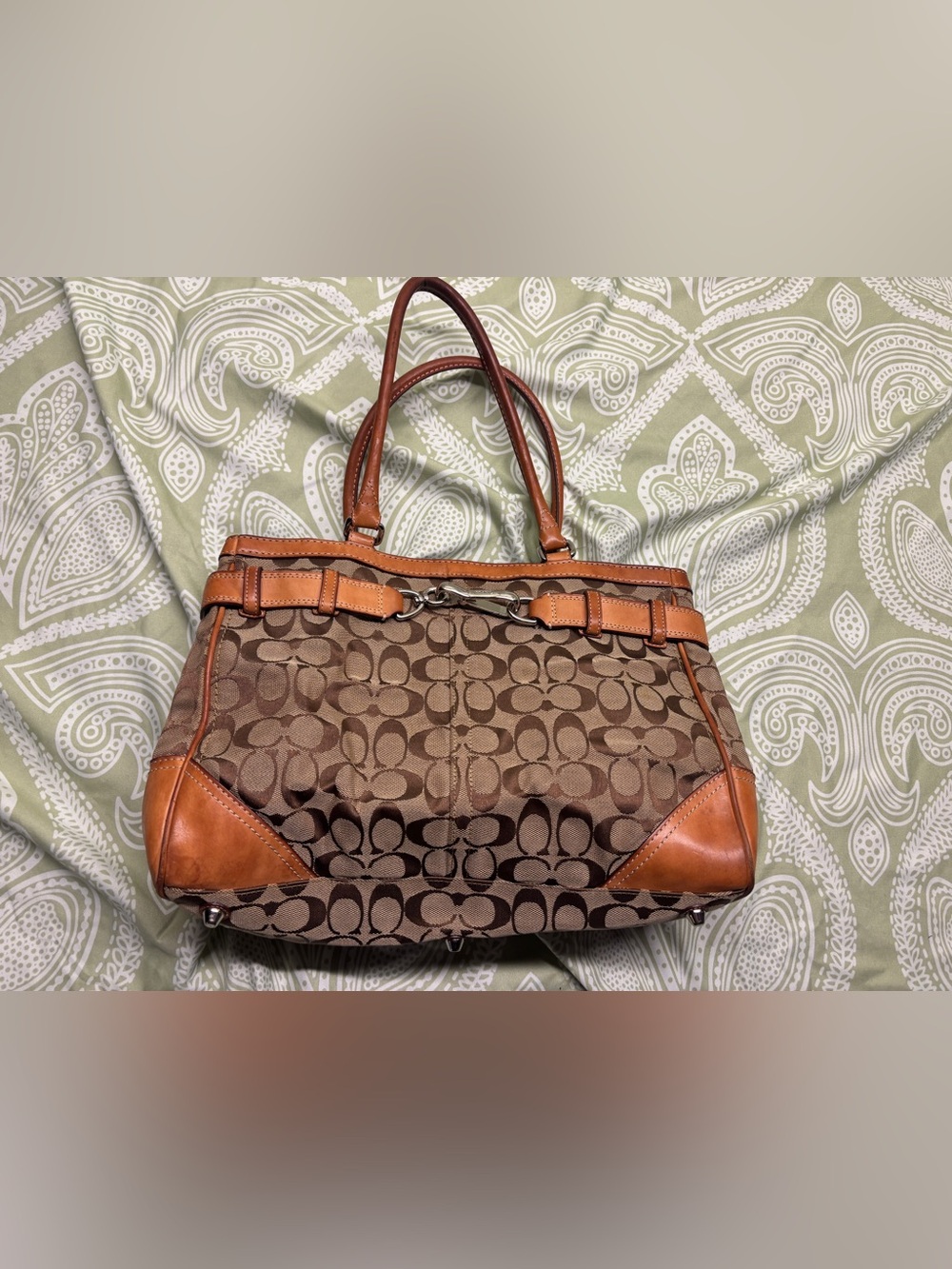 ✴️Coach Brown and Tan Signature Canvas Shoulder Bag